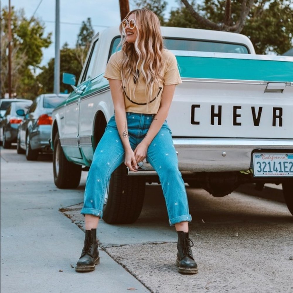 PacSun Daisy Mom Jeans